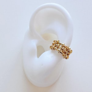Gold Ohrmanschette - No Piercing Ohrringe - Gold Manschette - Gold Ohrringe Manschette - Muschel Ohrmanschette - Spaß stapelbare Ohrring - Triple Band Ohrmanschette
