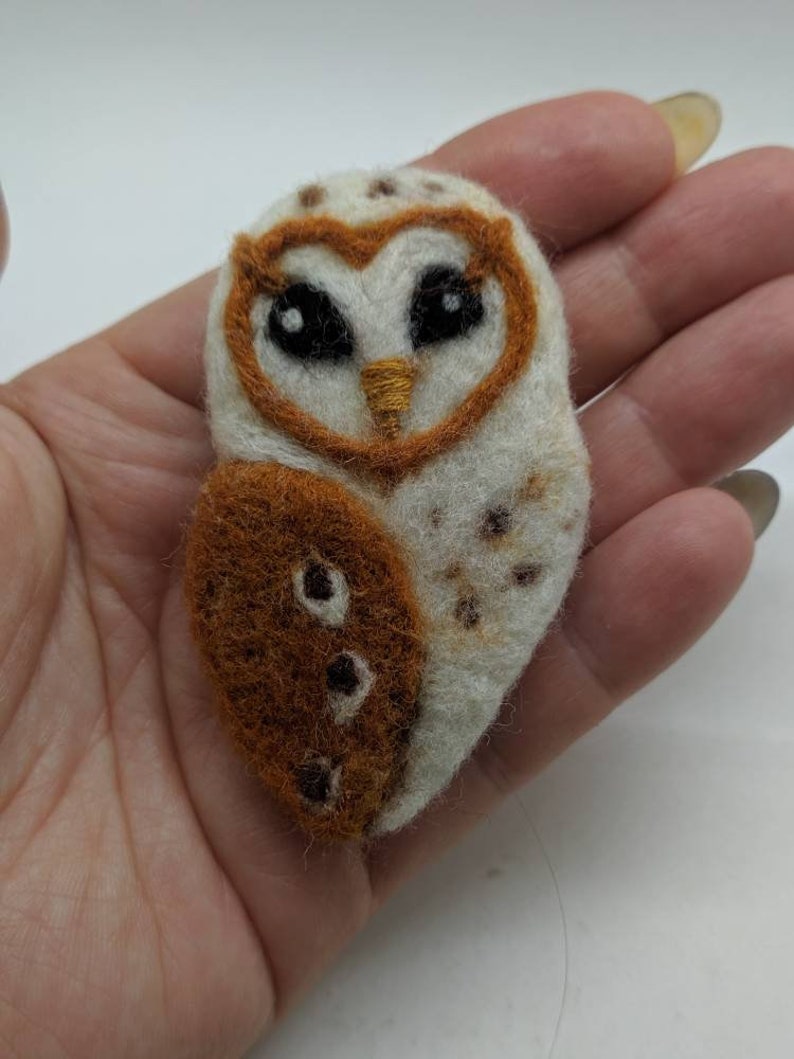 Wool felt,Felt jewellery,Winter jewelry Owl figurine Felted animal Made to order Bird lover gift Cute bird