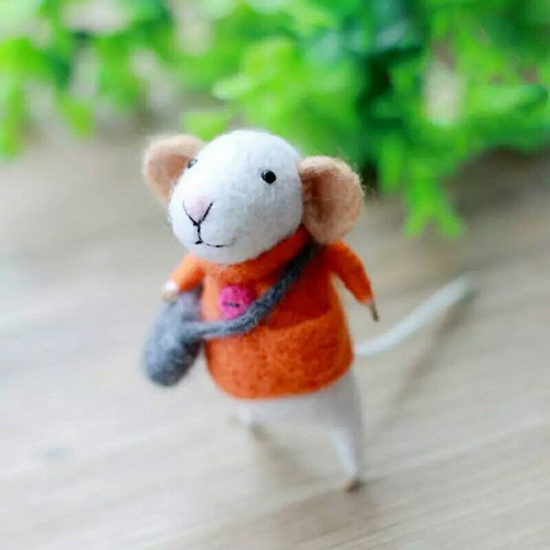 Felting Kit Mouse animal kit Felt animal pattern Wool felt Etsy