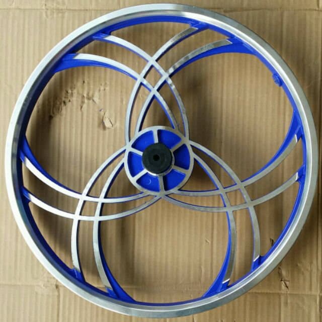 Paire De Roues BMX 20 Pouces Bleues 3 Rayons Avec Hubs - Pour GT, DYNO, HARO - Neuf Sous Blister