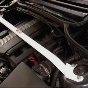 Domstrebe Ulta Racing für 1997-2006 BMW E46 320 323i 325i 328i 330i 2Wd Expedite