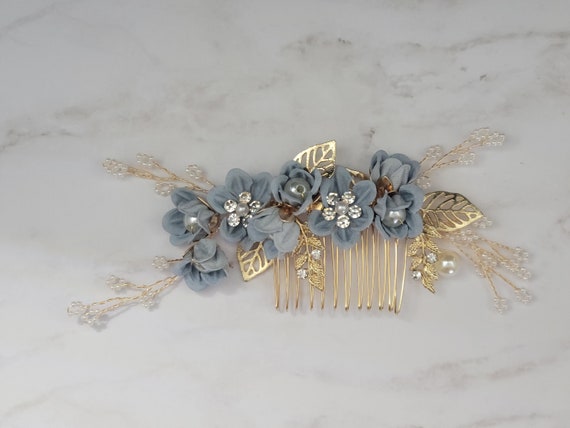 Bridal Hair Comb: Pearl Flower, Gold Leaf Wedding Hair  display picture 1