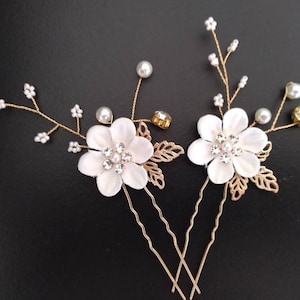 Bridal Hair Pins, Pearl Crystal Flower Wedding Hair Pins, Hair Jewelry Hair Vine Wedding Hair Accessory, Lavender & Gold, Bridal Shower Gift