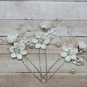 Bridesmaid Gift Bridal Hair Pin Pearl Crystal Clip Flower Wedding Hairpin Hair Vine Wedding Hair Accessory White and Silver Hair Piece Comb