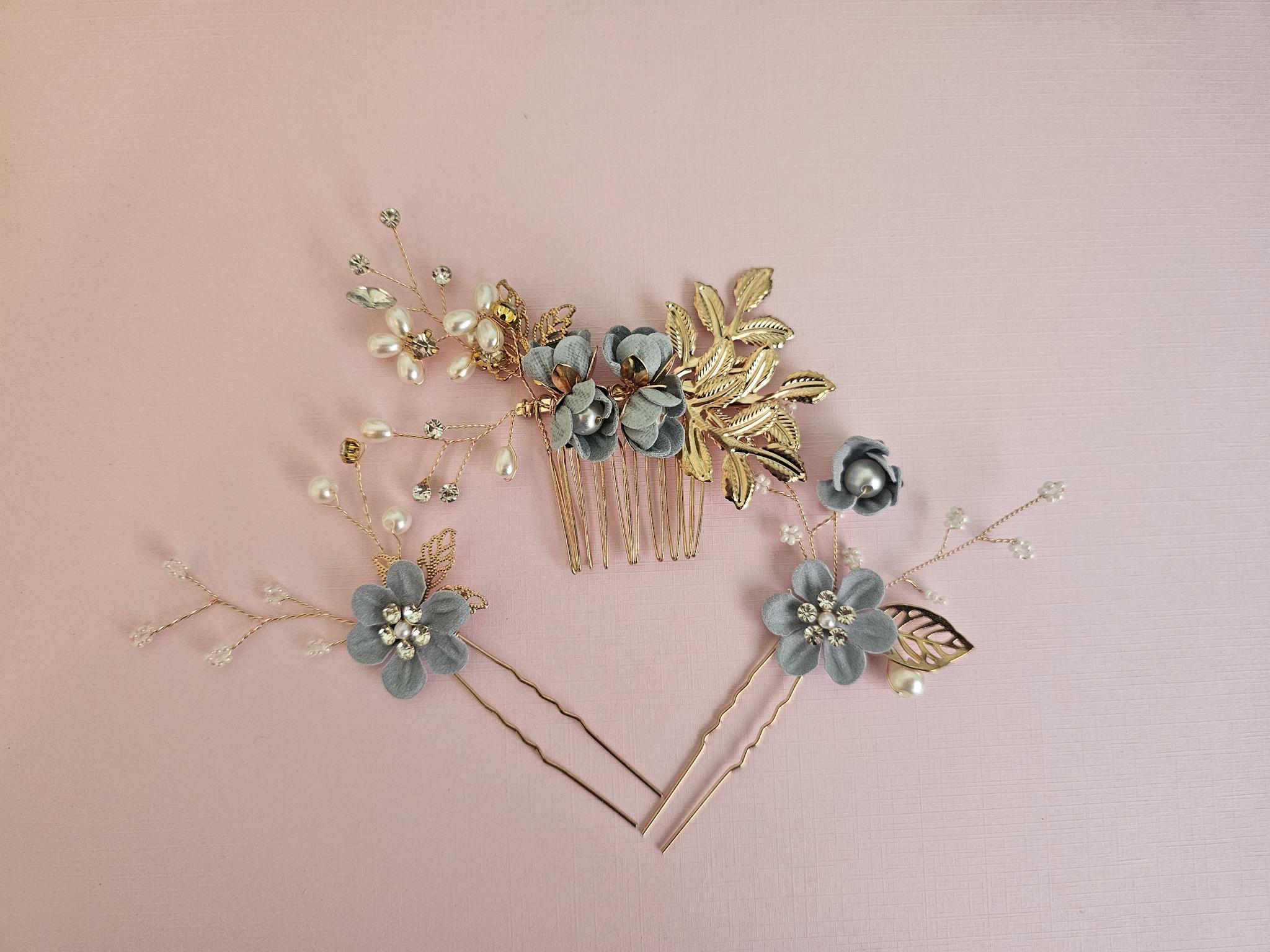 Pearl Flower Wedding Hair Pins & Comb Set, Something Blue  display picture 1