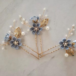 Bridal Hair Pins Pearl Crystal Flower Wedding Hair Pin Hair Jewelry Hair Vine Wedding Hair Accessory Blue and Gold Hair Piece Something Blue