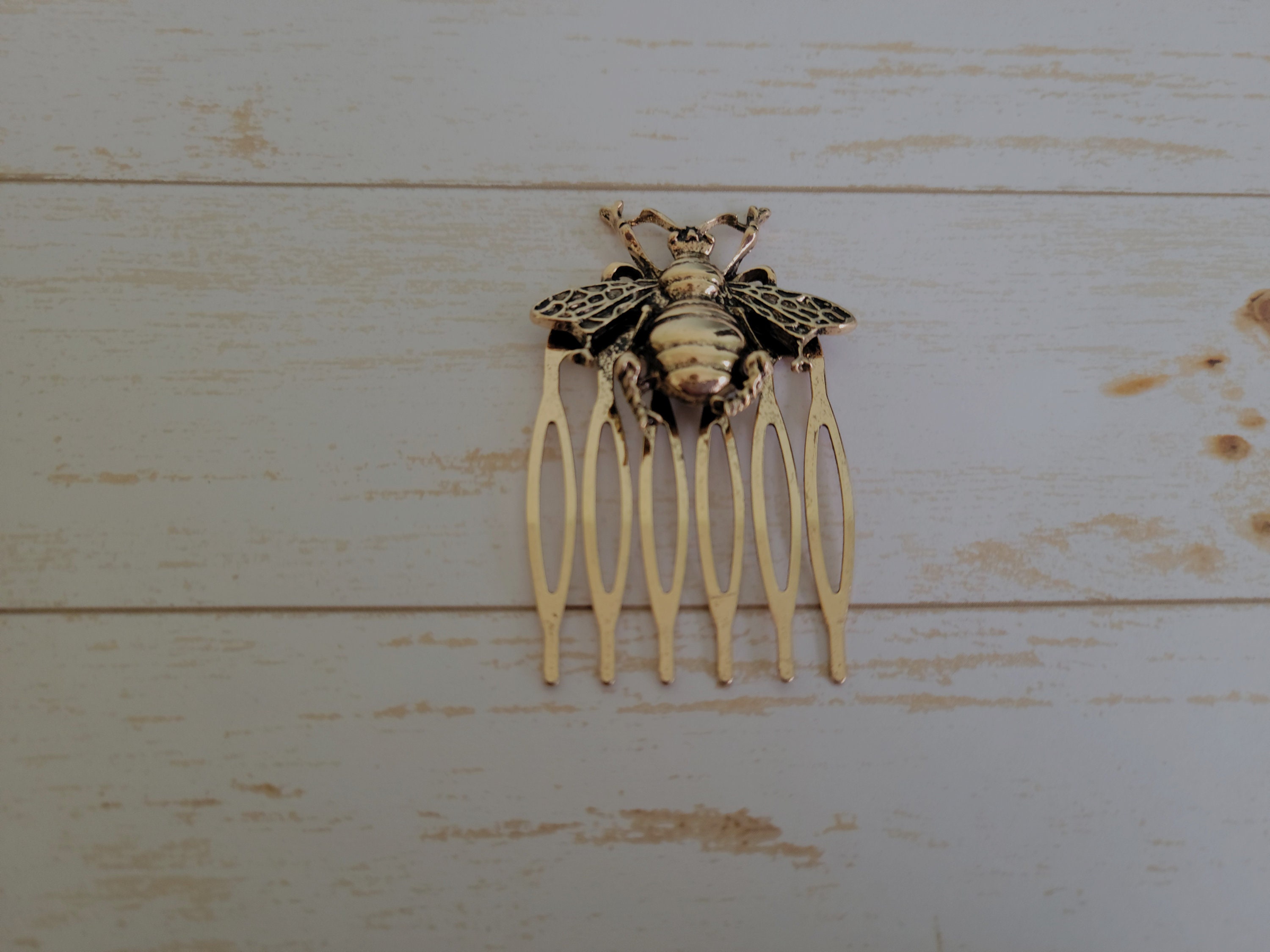 ✨Golden Bee Hairpin (Set of 2pcs)✨ 4-Piece Bee Accessories: 2 Honeycomb Hair Clips + 2 Bee Hair  main image 4