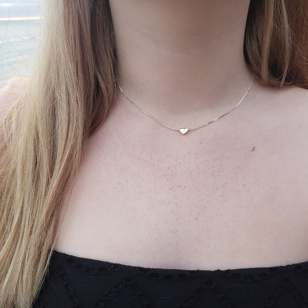 Summer Jewelry Silver Heart Choker Floating Heart Necklace 925 Sterling Silver Solitaire Choker Dainty Heart Necklace Minimalist Choker Gift