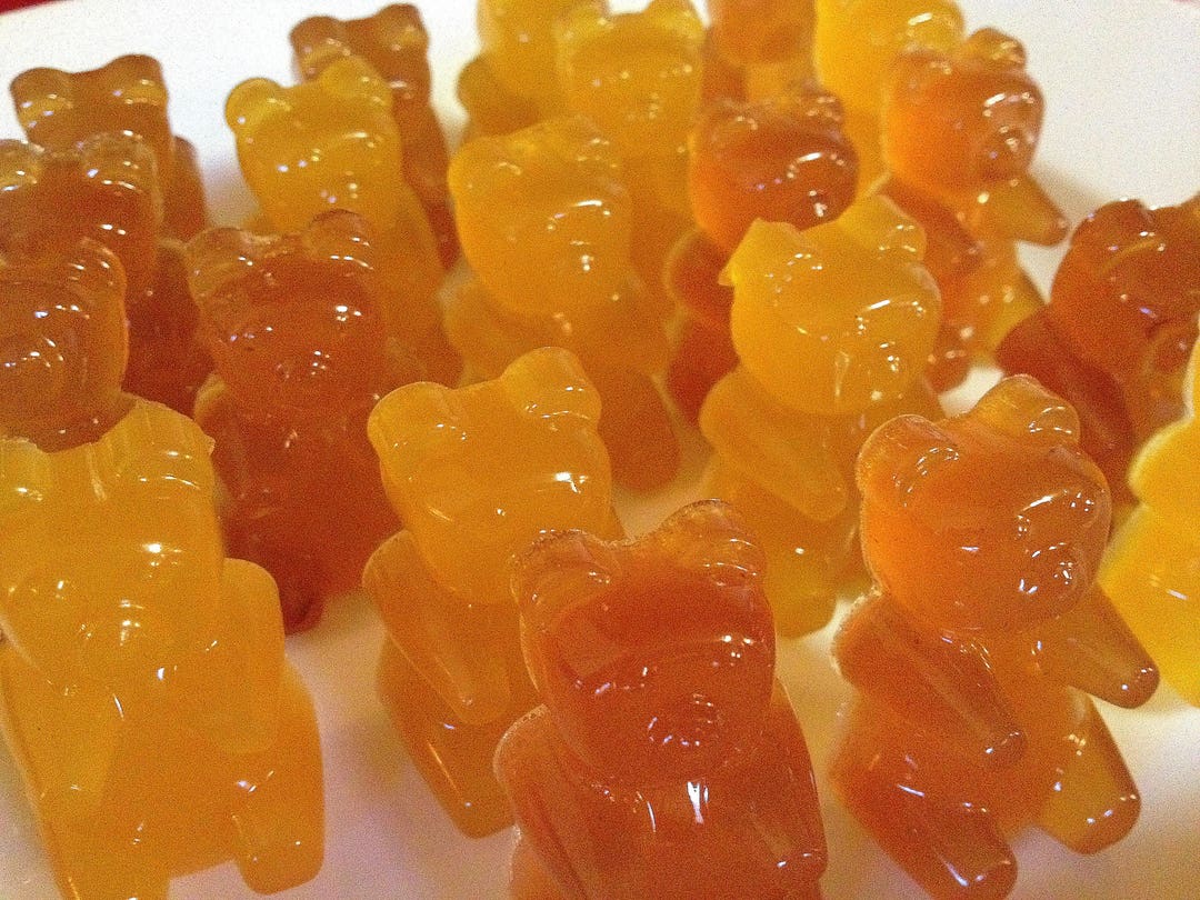 8 Oz Brewskie Bears Beer Gummy Bears Etsy