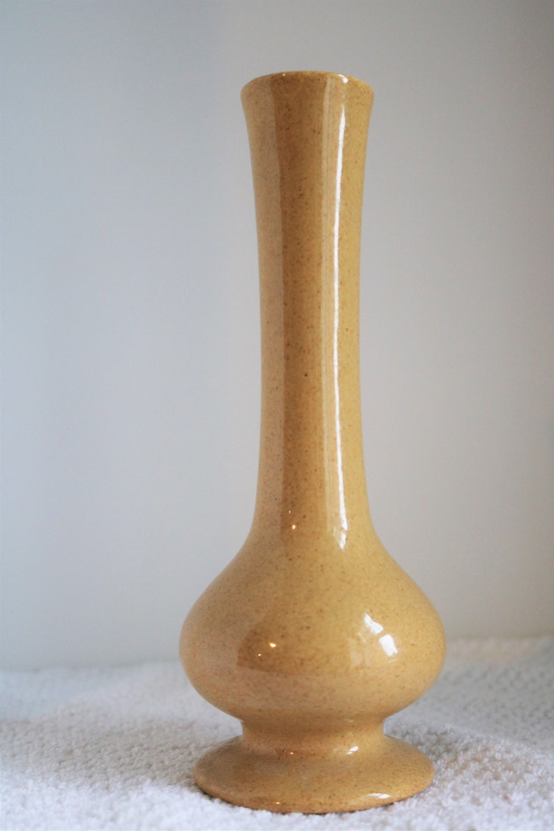 Vintage Haeger Pottery 304 Mid Century Modern USA Vase Tan, Flower Vase