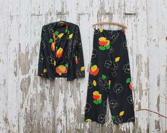 1970s 3 piece set, bellbottoms, tank, jacket, black with yellow, orange, green, white abstract pattern, small, disco, polyester, v neck