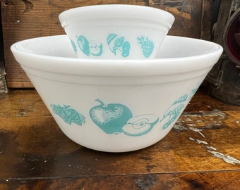 Vintage FEDERAL GLASS Fruit Flare Mixing Bowls ~ Turquoise Light Blue Pineapple Cherry Strawberry Apple Design~Farmhouse Country Kitchen