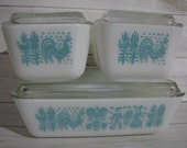 Vintage Pyrex Amish Butterprint Refrigerator Dish Set w Glass Lid Blue White Casserole Brownie Baking Pan 501 502 503 Country Kitchen