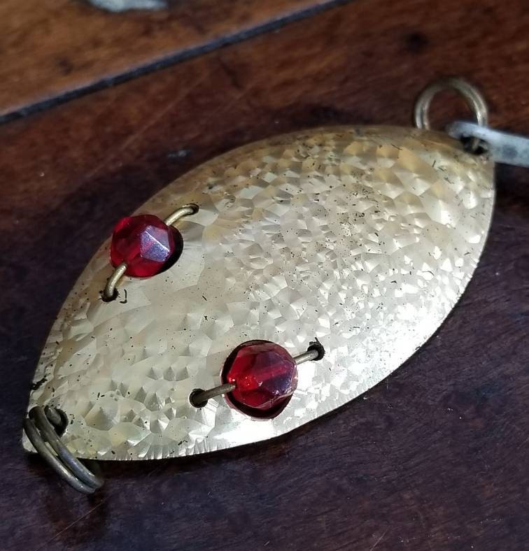 Vintage ACE BAIT Fishing Lure Red Eye Wiggler~Gold Scale Spoon Lure~Triple  Hook~Tackle ~Outdoors Rustic Fisherman Gift ~ Spinner Spoon