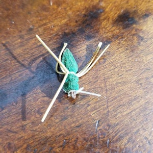 Vintage SCHUMANN&#39;S WATER Cricket Fly Rod Fishing Lure ~Tackle Bait ~Fly Fish Kit Co ~Outdoors Rustic Fisherman Gift on Card ~ Green Lure