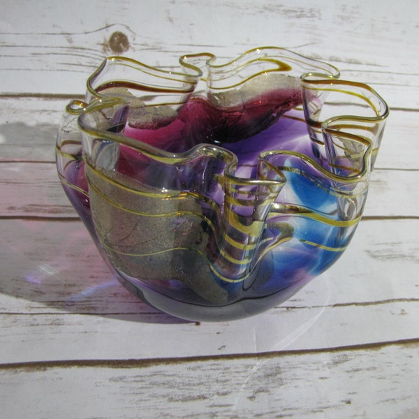 CURRY, Handkerchief Art Glass Bow~ Scott Laura Curry Ruffled Glass ~ 1995 Signed Curry Hand Blown Art Glass Bowl ~ Purple Teal Red Gold Leaf