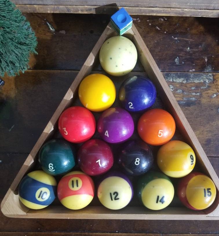 Complete Vintage Set of 1.5 Mini Pool / Billiard Balls and