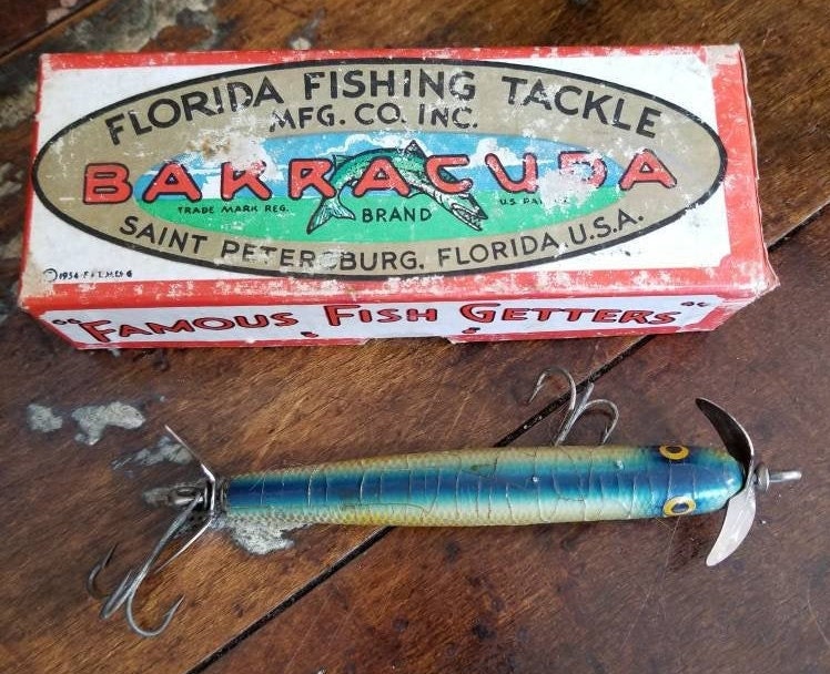 Vintage FLORIDA FISHING Tackle Companybarracuda Brandblue Wood