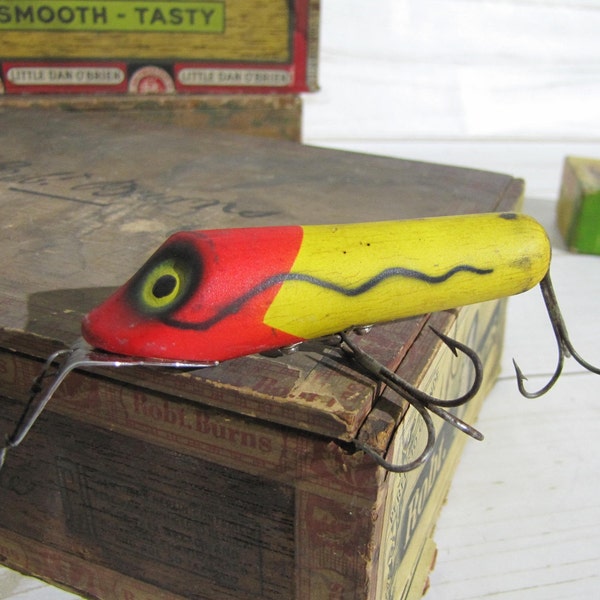 Vintage SOUTH BEND Pike Oreno~Fireplug Fishing Lure Firelacquer Finish w Black Shadow Wave~Fluorescent Gatron Saturn Yellowish Orange Red