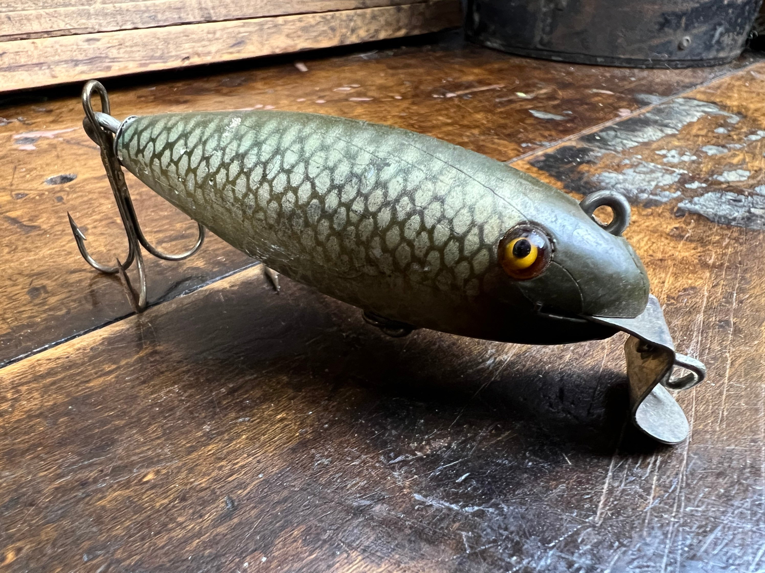 North Channel Minnow Old wood fishing lure glass eyes 