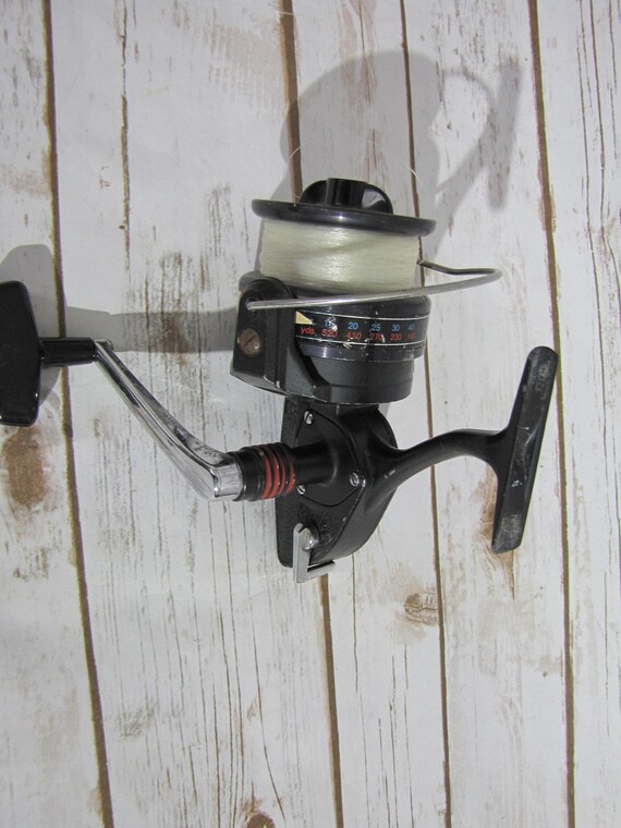 dam quick 5001 fishing reel (VINTAGE, 9/10) as is  Anglers Central DAM QUICK 5001 SPINNING REEL,