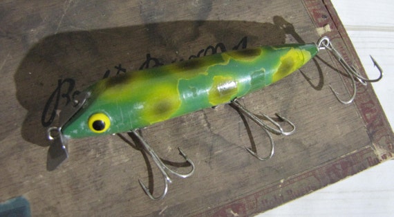 diving frog fishing lure Whitlocks  Feather Craft Fly open water Rainy's Whitlock's Diving Frog Fly-White
