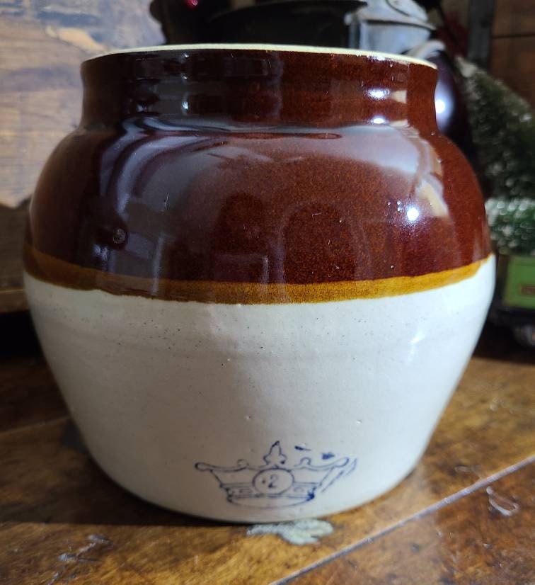 Two-tone Glazed 3 Quart Bean Crock / Single Handle Blue Crown Pottery 3 Qt.  Crock / Primitive Ransbottom Crock / French Canadian Bean Pot 