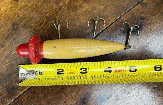 Vintage SOUTH BEND Woodpecker Fishing Lure 4 1/2 Red Top Three Hooks fishing  Tackle Bait Gift for Dad Rustic Decor Fishing Theme 