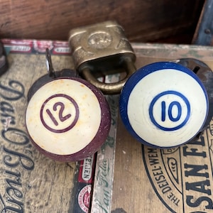 Vintage Pool Balls| Individual Replacement Pool Ball| Rustic Billiard Balls|Gameroom Decor| Gift for Family Game Night| Circle Bullseye Ball