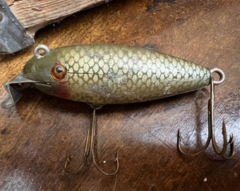 Vintage CREEK CHUB Fishing Lure| Baby Wiggler 200| 2 3/4 Vintage CREEK CHUB Fishing Lure| Baby Wiggler 200| 2 3/4