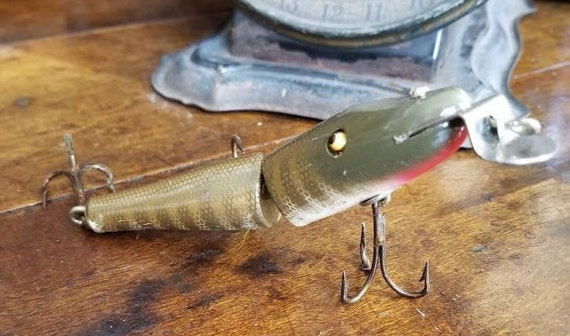 Vintage CREEK CHUB Bait Co NO. 2600 Jointed Pikie Minnow Wood Fishing Lure  Pikie Finishtackle Baitoutdoors Fisherman Glass Eyes 