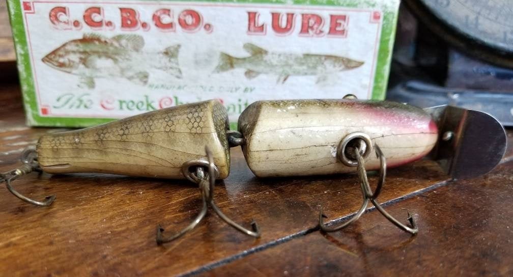 Ancien leurre de pêche en bois Creek Chub Bait Company brochet