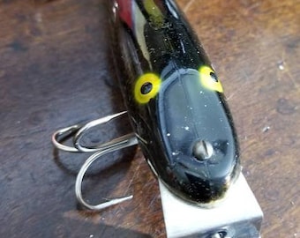 Vintage HERTER'S MINNOW Black Silver Finish ~ Yellow Eyes ~ Fishing Lure Finish ~Tackle Bait ~Outdoors Fisherman