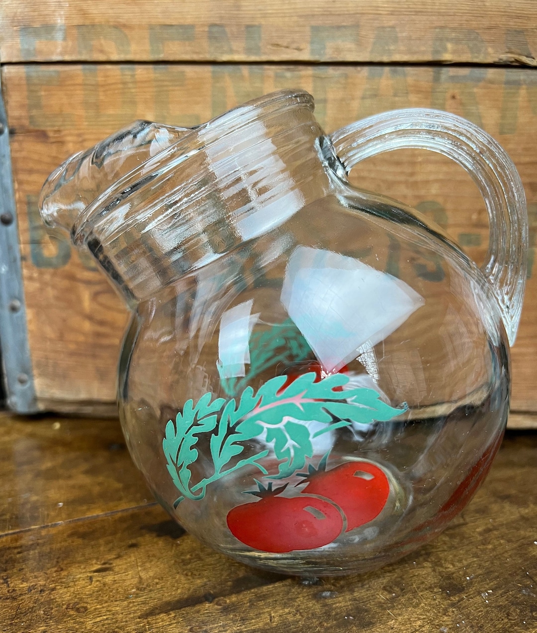 Vintage JUICE Pitcher Glass With Red Tomatoes & Green Vine Design About