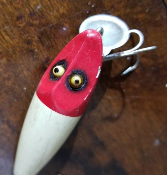 Vintage PAW PAW Possibly Unmarked Wood Fishing Lure red Arrowhead White  Body Tackle Bait Outdoors Fisherman Rustic Cabinblack Yellow -  Hong  Kong