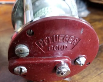 Vintage PFLUEGER BOND 2000 Fishing Reel ~ Rustic Outdoors Fisherman Gift ~ Metal Burgundy Black Handle