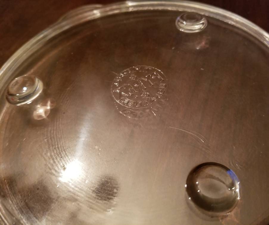 PYREX Glass 706 Trivet~ Antique Footed Teapot Trivet Tray W