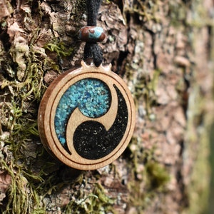 Futatsudomoe,  with Turquoise - Lapis Lazuli - Pyrite - Black Tourmaline
