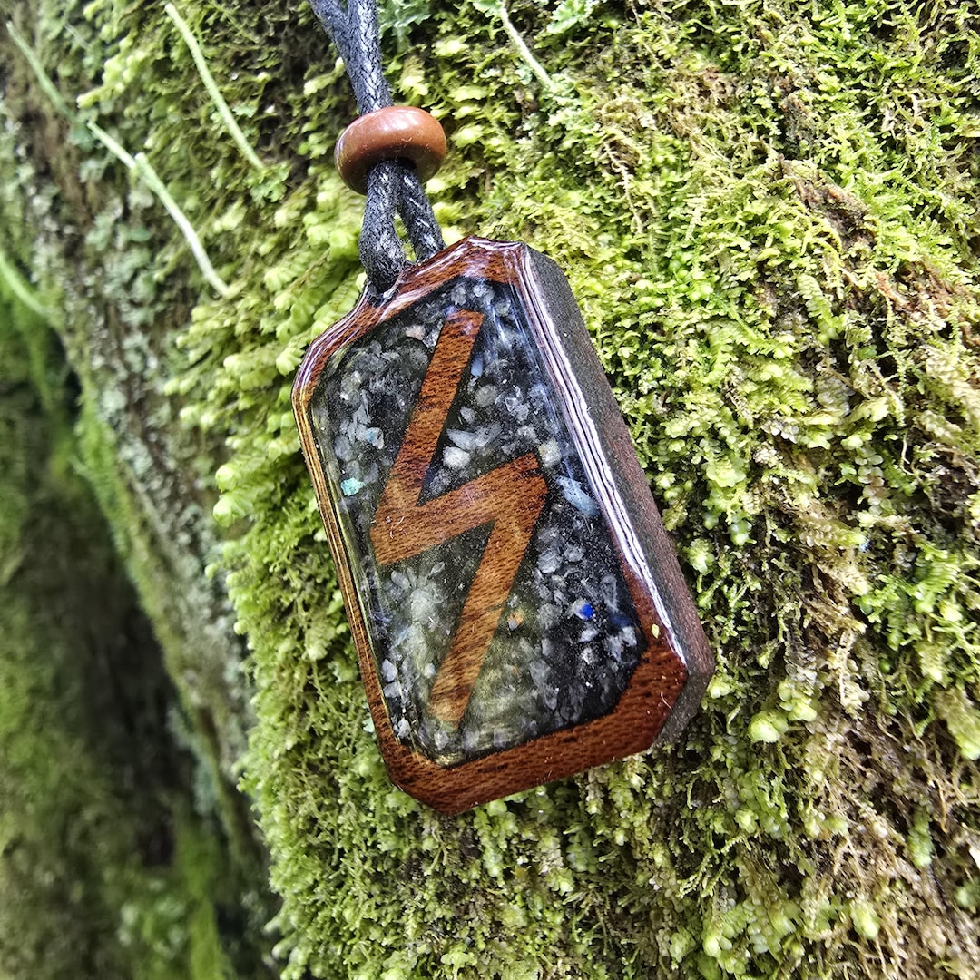 Sowilo Rune Pendant - Necklace With Black Tourmaline - Labradorite - Etsy
