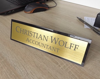 Executive gepersonaliseerd bureaunaamplaatje, op maat gegraveerd bureaubord, plaquette, kantoorbord.