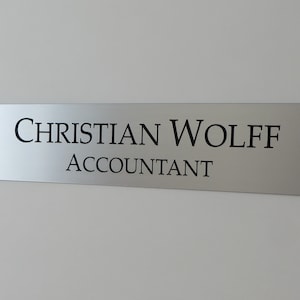 11 "x 2,5" individuell graviertes Büroschild, personalisiertes Türschild für Zuhause, doppelseitiges Montageband.