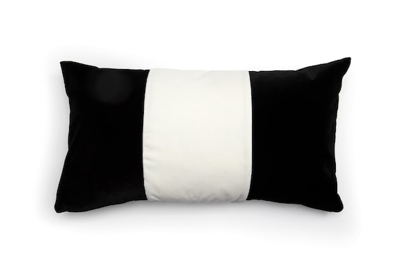 black and white bed pillows
