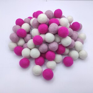 Décoration pour sapin de Noël Couleurs mélangées 2 cm Pompons en feutre Guirlande de pompons pour fabrication de fournitures de perles de laine, Livraison gratuite
