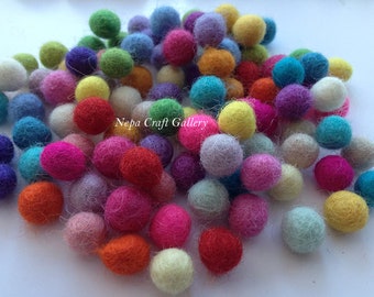 Choose quantity Bright  color of Pom Pom  Felt Balls SIZE 2 cm Christmas decoration Kids decoration supplies Nursery garland making beads