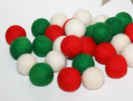 Portable Felt Balls For Crafts High Quality Christmas Felt Pompom Universal  Home Decorative Soft No Fade Round Wool Felt Balls - AliExpress