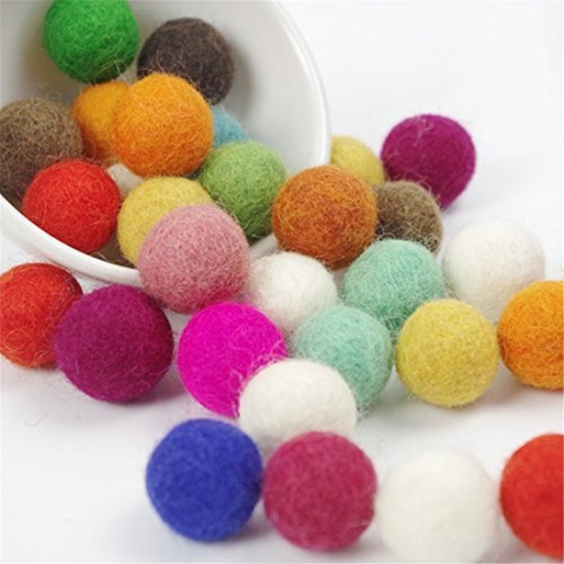 Christmas decoration Choose Color pom Pom felt balls Jewelry making beads supply