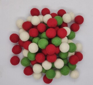 4 Ghirlande Natalizie Con Pompon 9m Totali - Rosso, Bianco E Verde - 30 Palline In Feltro Per Ghirlanda - Decorazione Per Albero, Camino, Casa E Scuola