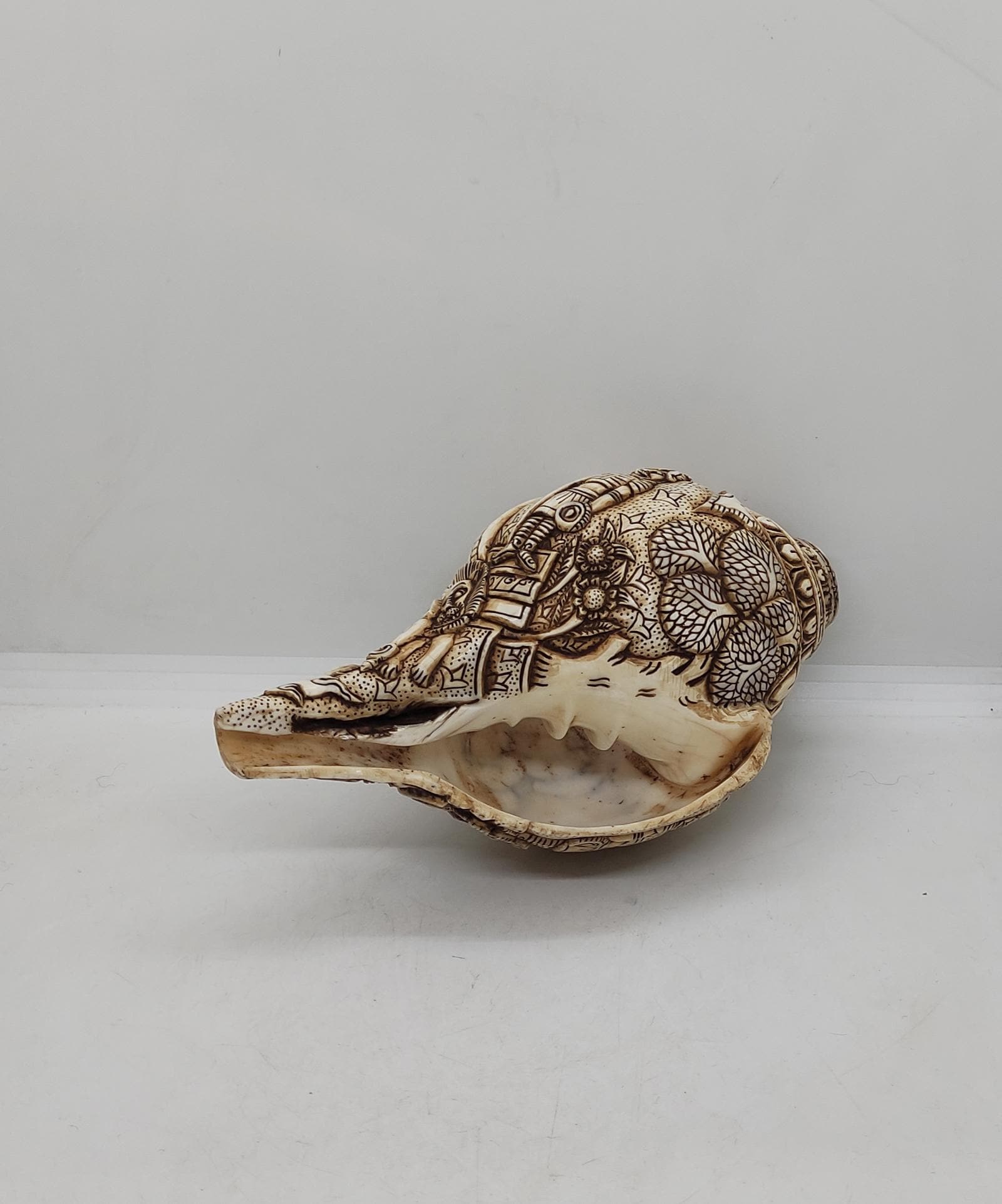 Ravan Hand Sri Lanka Ravana Gond Tribe God Ravan Ritual Conch Shell, Raavan Conch ...