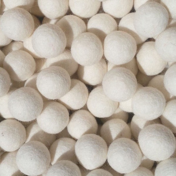 Choisissez votre quantité 2 cm Décoration de Noël Blanc Feutre pompons fait main 100 % laine Guirlande faisant des perles , Livraison gratuite