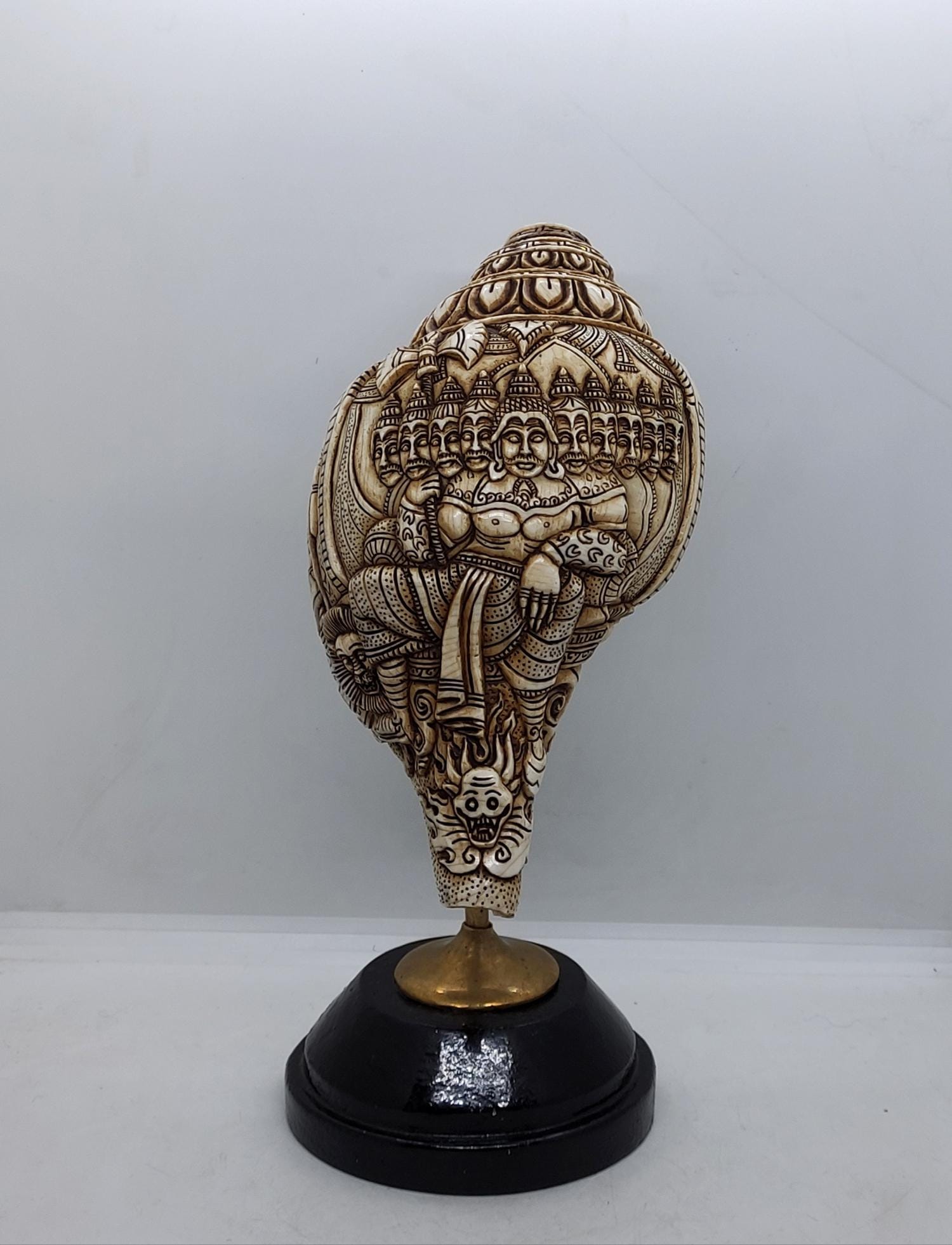 Ravan Hand Sri Lanka Ravana Gond Tribe God Ravan Ritual Conch Shell, Raavan Conch ...